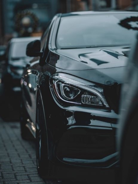 key-management-systems-for-automotive Parked cars
